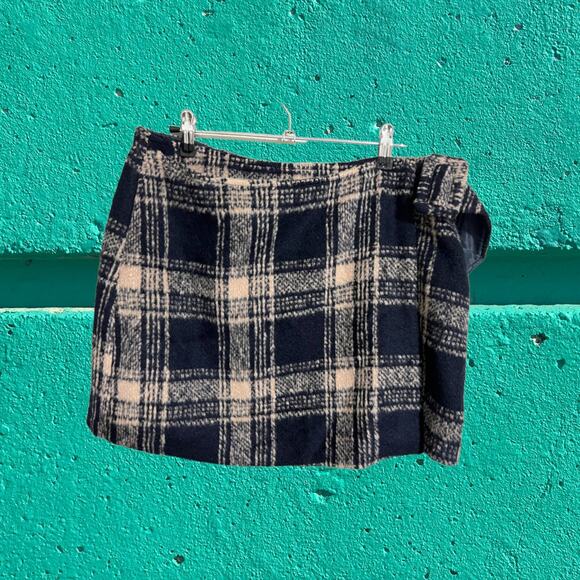 Urban Outfitters Wool Blend Mini Skirt L - Picture 2 of 6